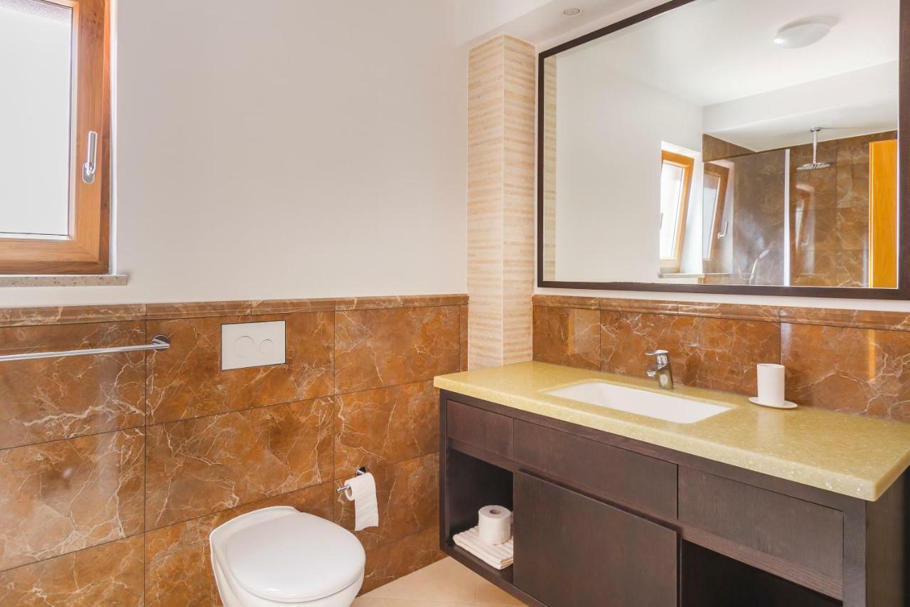 Luxury Apartments Villa Matea 2 Malinska Extérieur photo