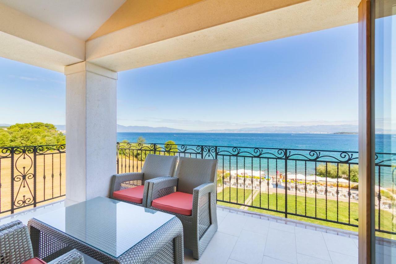 Luxury Apartments Villa Matea 2 Malinska Extérieur photo